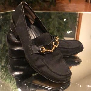 Vintage GUCCI heeled monogram loafers